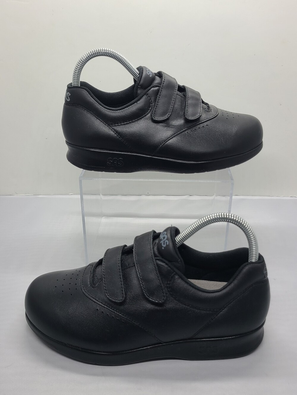 NEW SAS Me Too Black Active Walking Shoes women size 6.5 WW